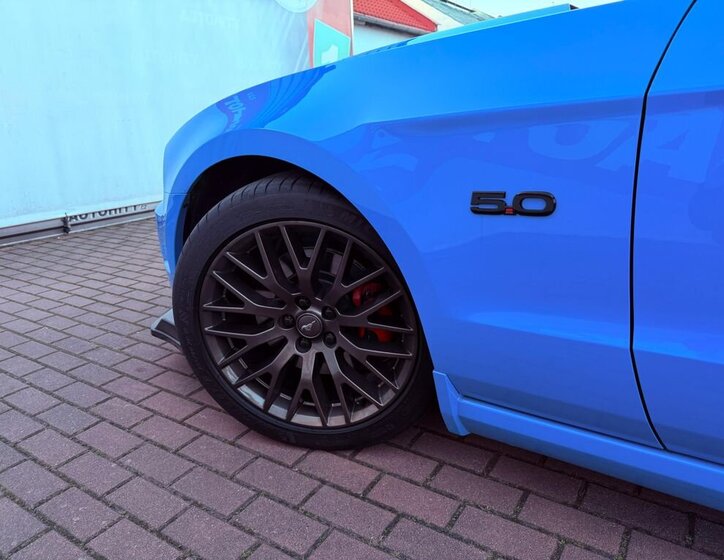 Ford Mustang Kupé 5,0 l 313 kw