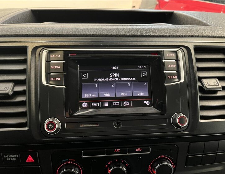 Volkswagen Transporter 7