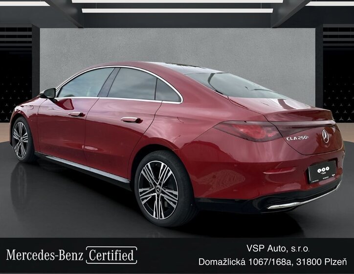 Mercedes-Benz CLA Sedan / Limuzína 0,0 200 kw