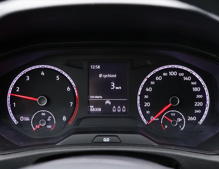 Volkswagen T-Roc SUV / Terénní 999,0 85 kw