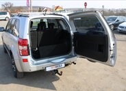 Suzuki Grand Vitara Kombi 2,0 l 103 kw