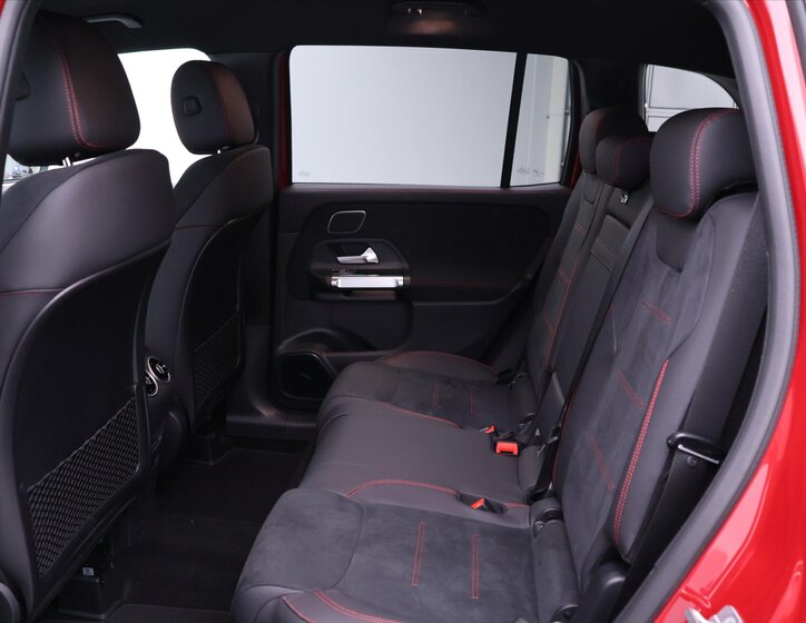 Mercedes-Benz GLB SUV 2,0 l 110 kw