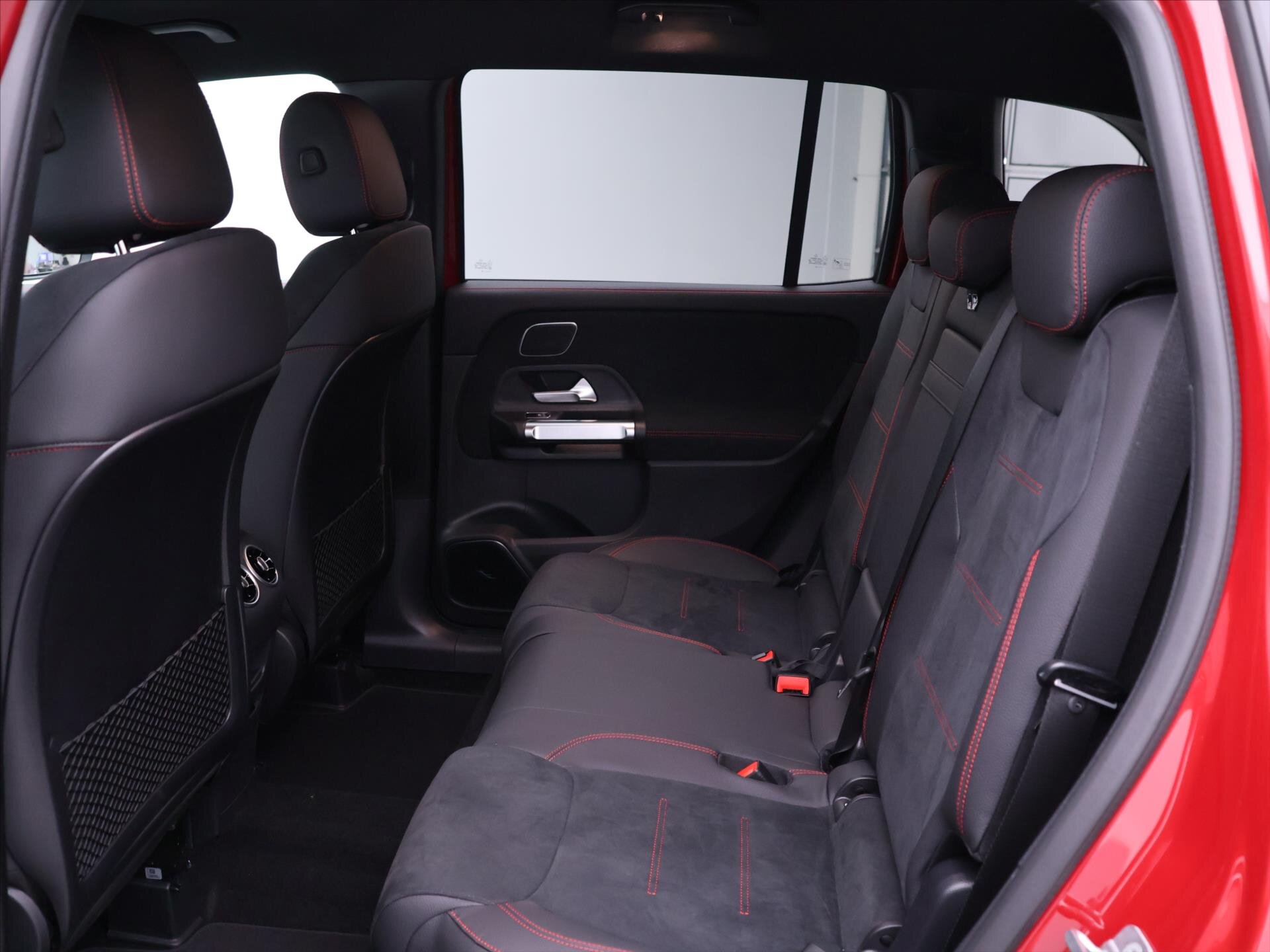 Mercedes-Benz GLB SUV 2,0 l 110 kw