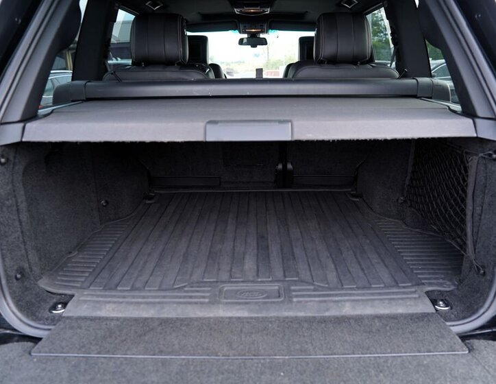 Land Rover Range Rover SUV / Terénní 4,4 l 230 kw
