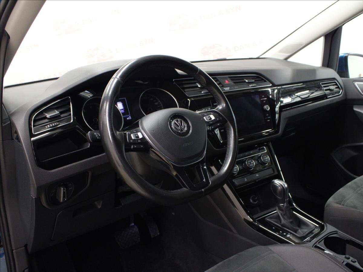 Volkswagen Touran SUV / Terénní 1,4 l 110 kw