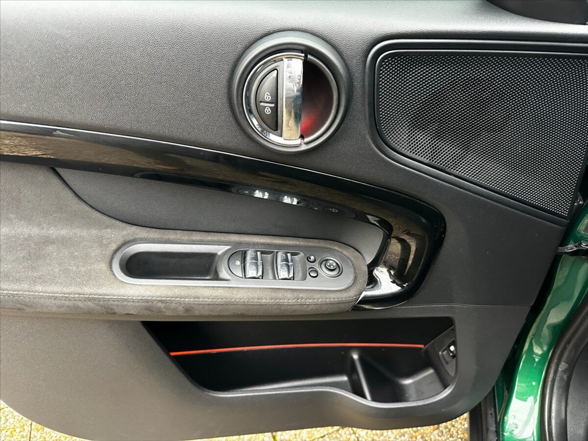 Mini Countryman Kombi 1,5 l 162 kw