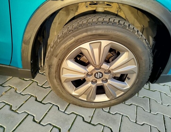 Suzuki Vitara 21