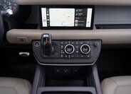 Land Rover Defender SUV 3,0 l 294 kw