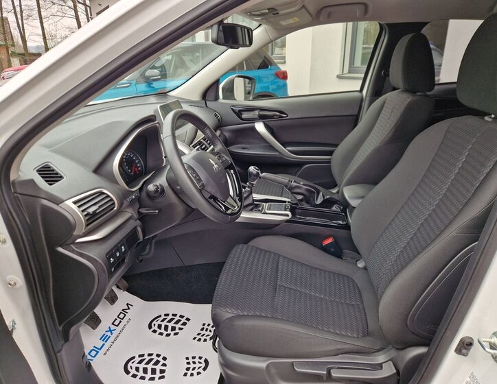 Mitsubishi Ostatní SUV / Terénní 1,5 l 120 kw