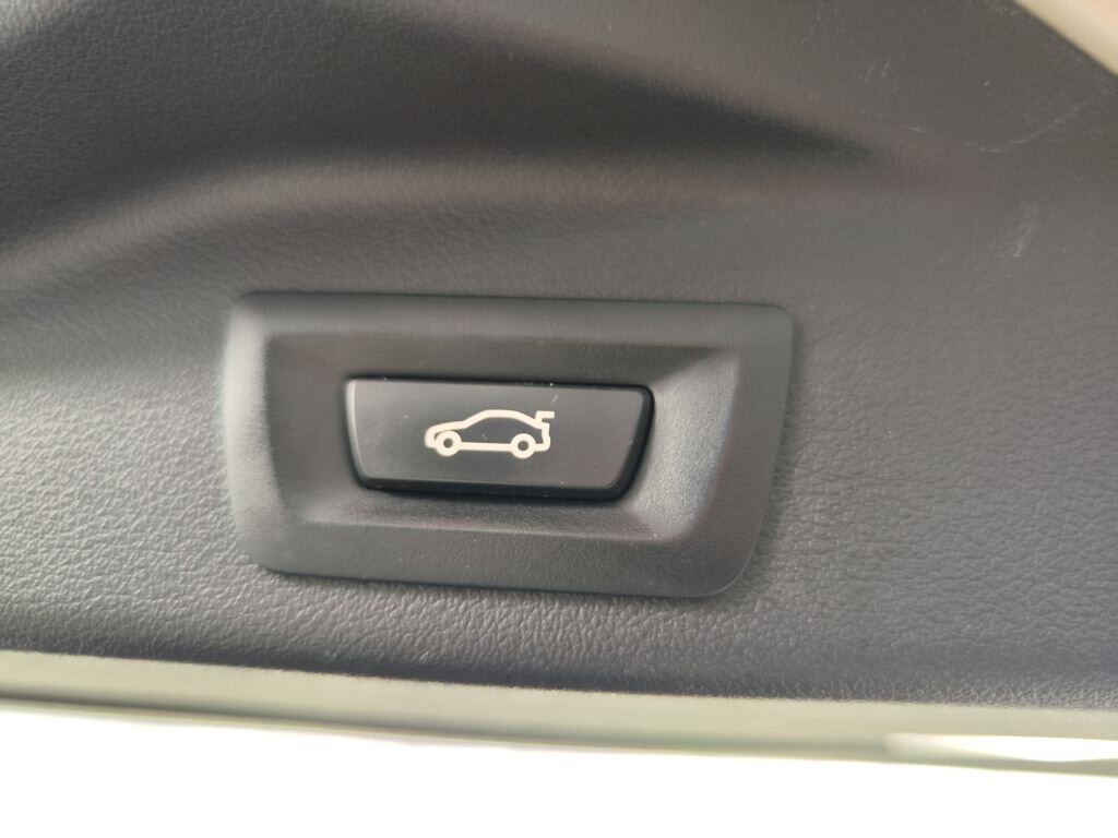 BMW X5 SUV / Terénní 3,0 l 195 kw