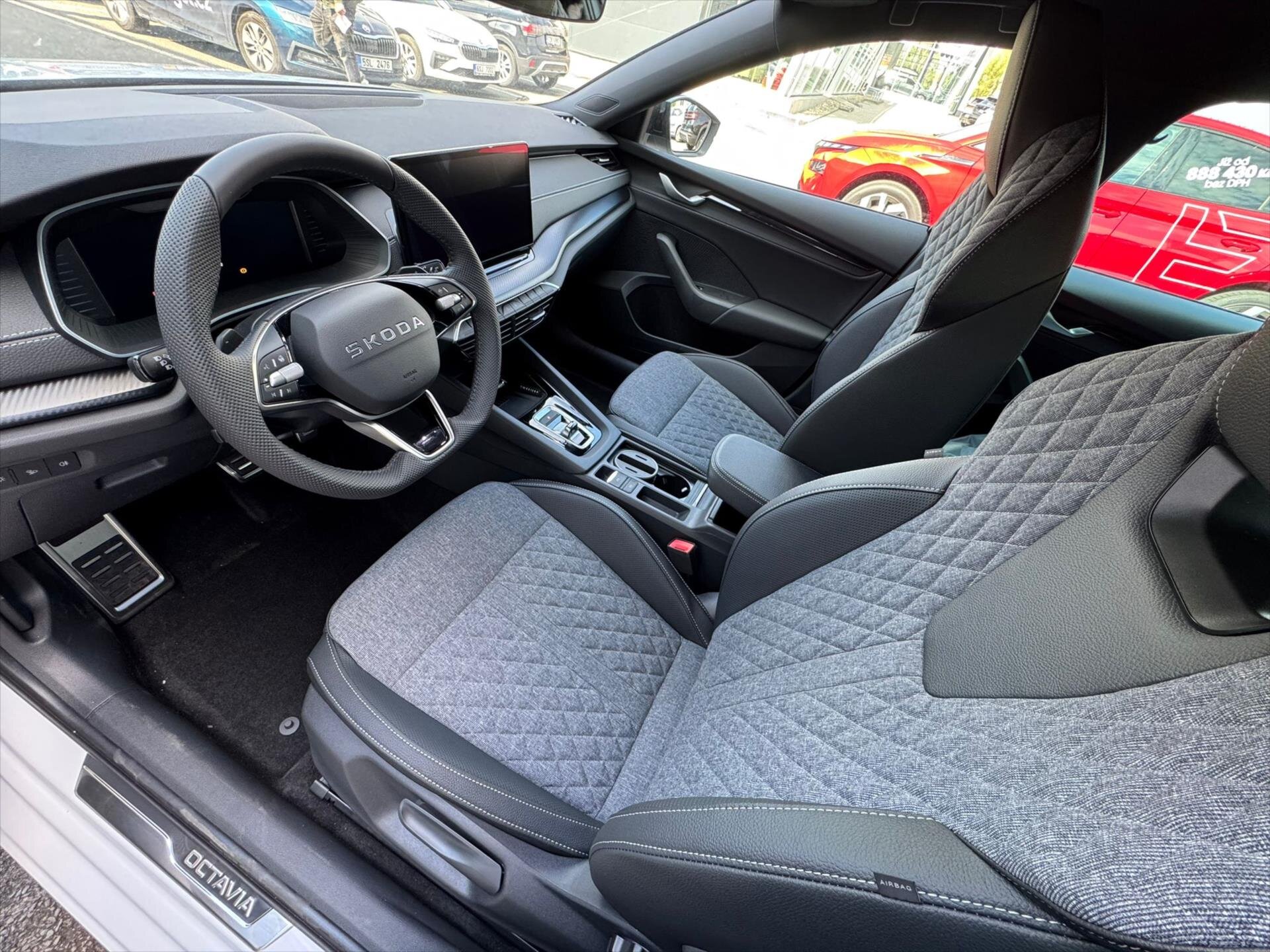 Škoda Octavia Sedan / Limuzína 2,0 l 110 kw