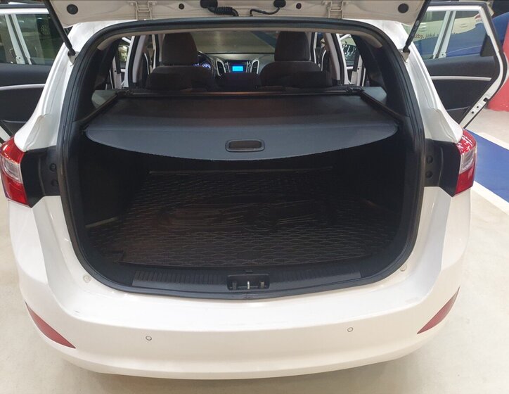 Hyundai i30 Kombi 1,6 l 88 kw