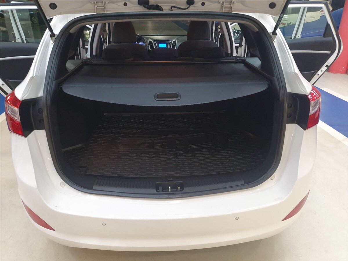 Hyundai i30 Kombi 1,6 l 88 kw