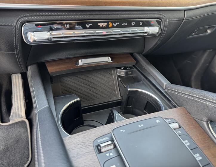 Mercedes-Benz GLE 21