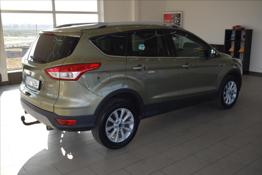 Ford Kuga SUV 1,5 l 110 kw