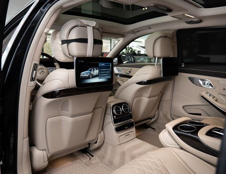 Mercedes-Benz Třídy S Sedan / Limuzína 4,0 l 345 kw