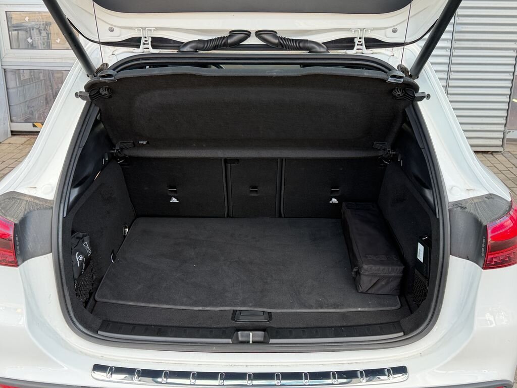 Mercedes-Benz GLA SUV / Terénní 2,0 l 85 kw