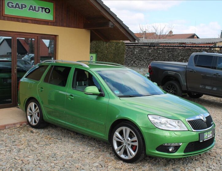 Škoda Octavia Kombi 2,0 l 147 kw