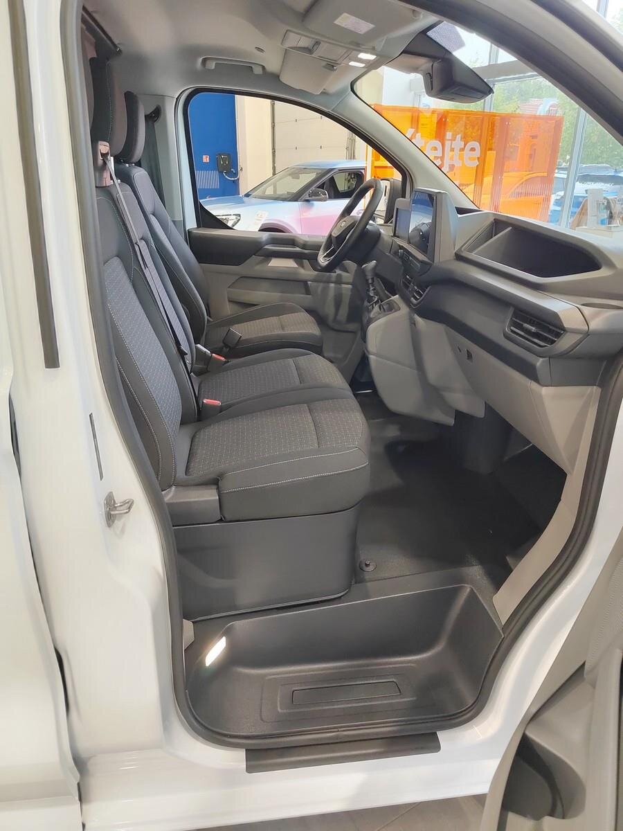 Ford Transit Custom Skříň 2,0 l 100 kw