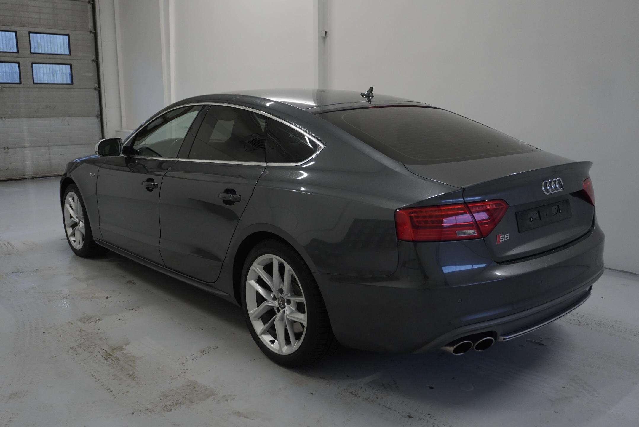 Audi S5 Hatchback 3,0 l 249 kw