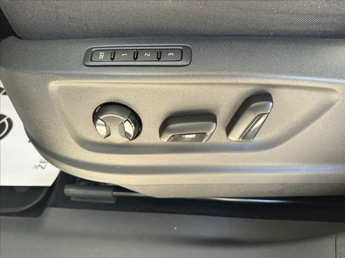 Škoda Kodiaq SUV / Terénní 2,0 l 140 kw