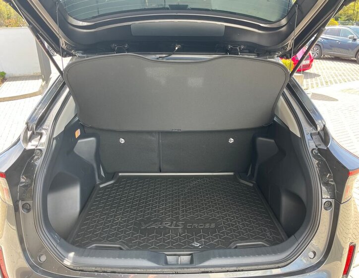 Toyota Yaris Cross SUV / Terénní 1,5 l 68 kw