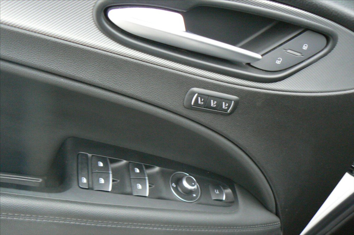 Alfa Romeo Stelvio SUV 2,1 l 154 kw