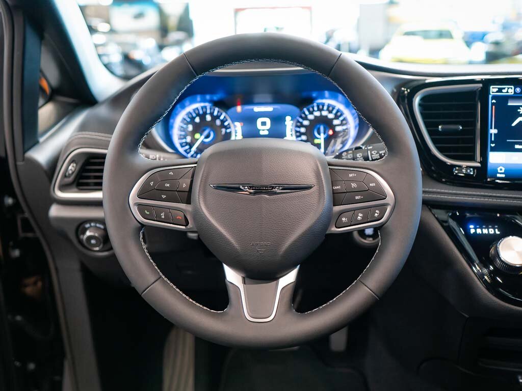 Chrysler Pacifica MPV 3,6 l 221 kw