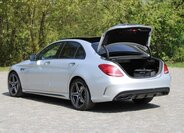 Mercedes-Benz Třídy C Sedan / Limuzína 3,0 l 270 kw
