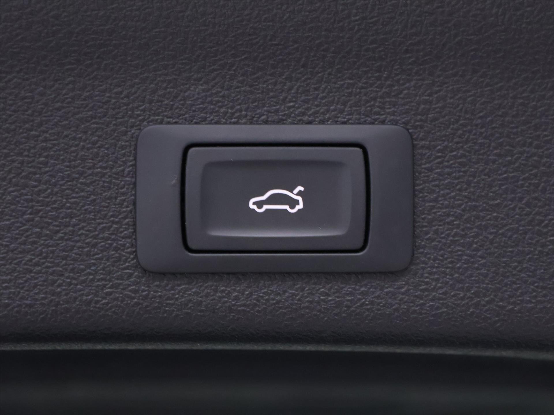 Audi A6 Kombi 3,0 l 180 kw