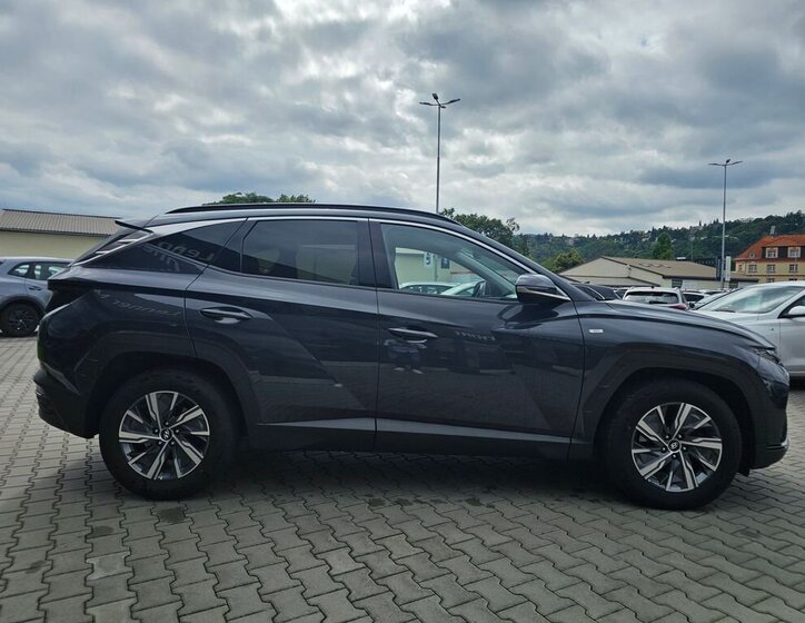 Hyundai Tucson SUV / Terénní 1,6 l 110 kw