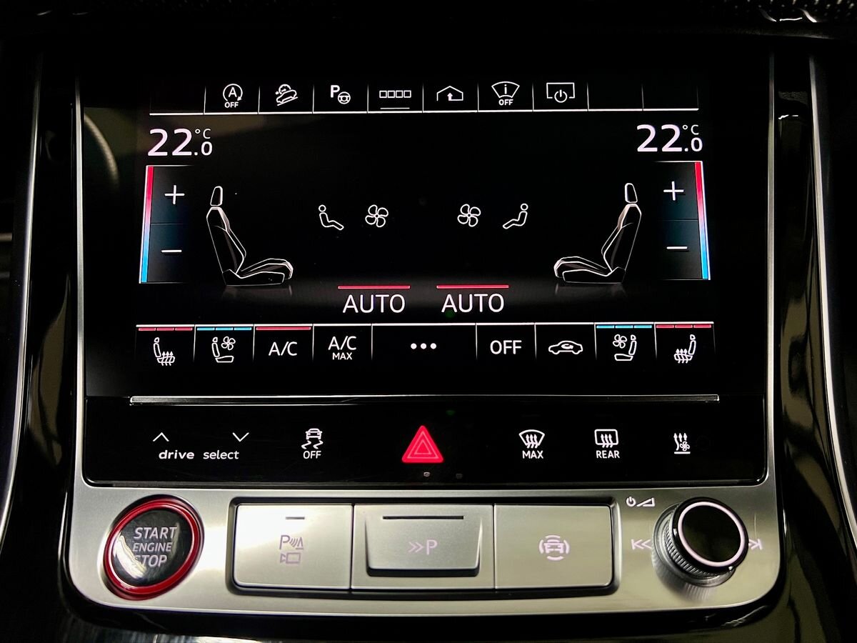 Audi SQ8 SUV 4,0 l 373 kw