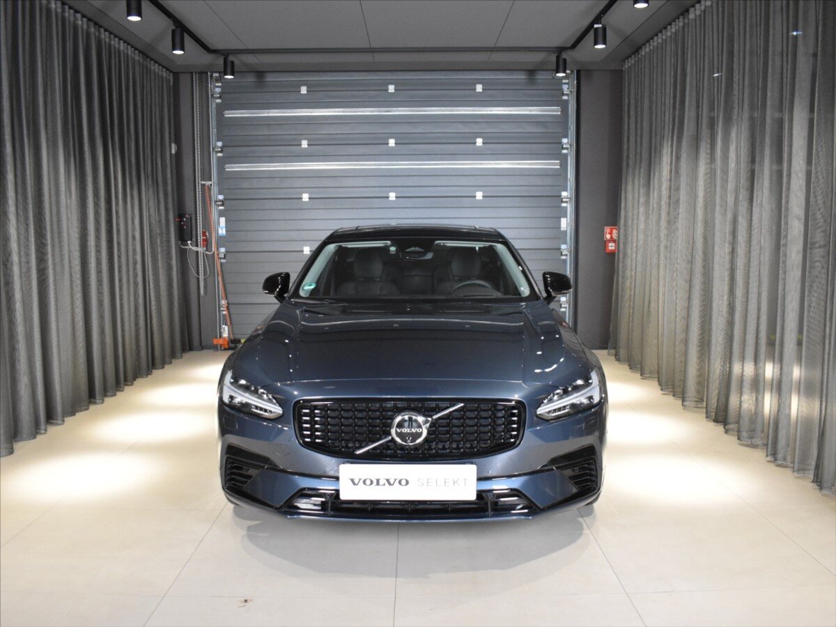 Volvo S90 Sedan 2,0 l 335 kw
