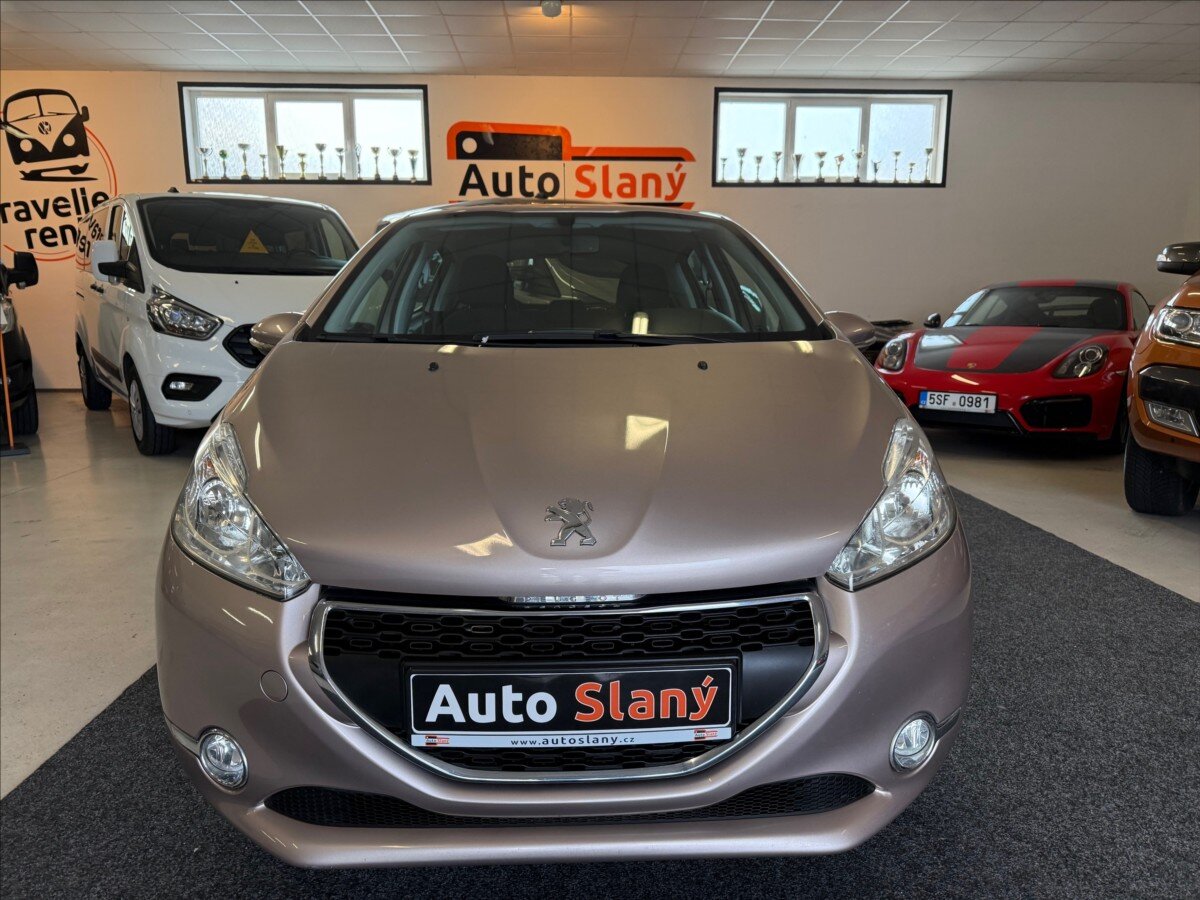 Peugeot 208 Hatchback 1,4 l 70 kw