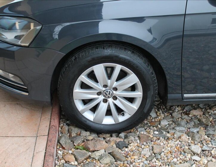 Volkswagen Passat 22