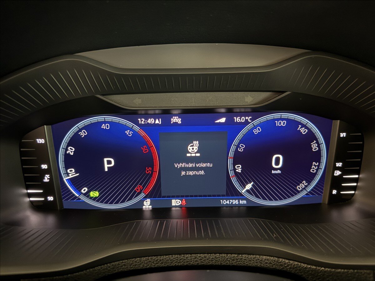 Škoda Karoq SUV / Terénní 2,0 l 85 kw