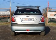 KIA Rio 6