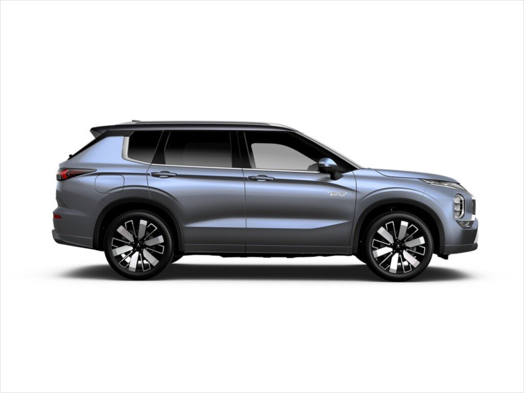 Mitsubishi Outlander SUV / Terénní 2,4 l 225 kw