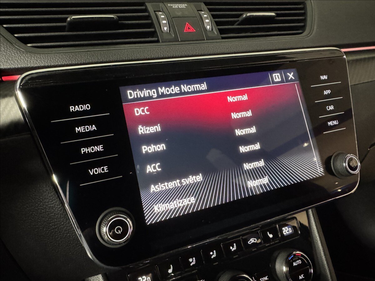 Škoda Superb Kombi 2,0 l 110 kw