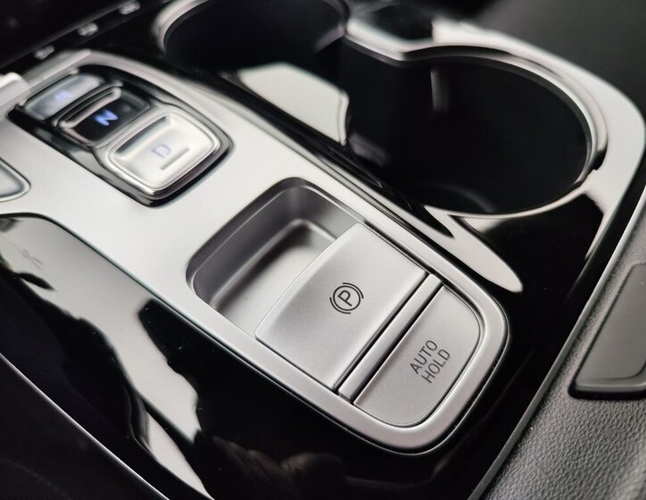 Hyundai Tucson SUV 1,6 l 195 kw