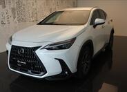 Lexus NX 450h+ 1