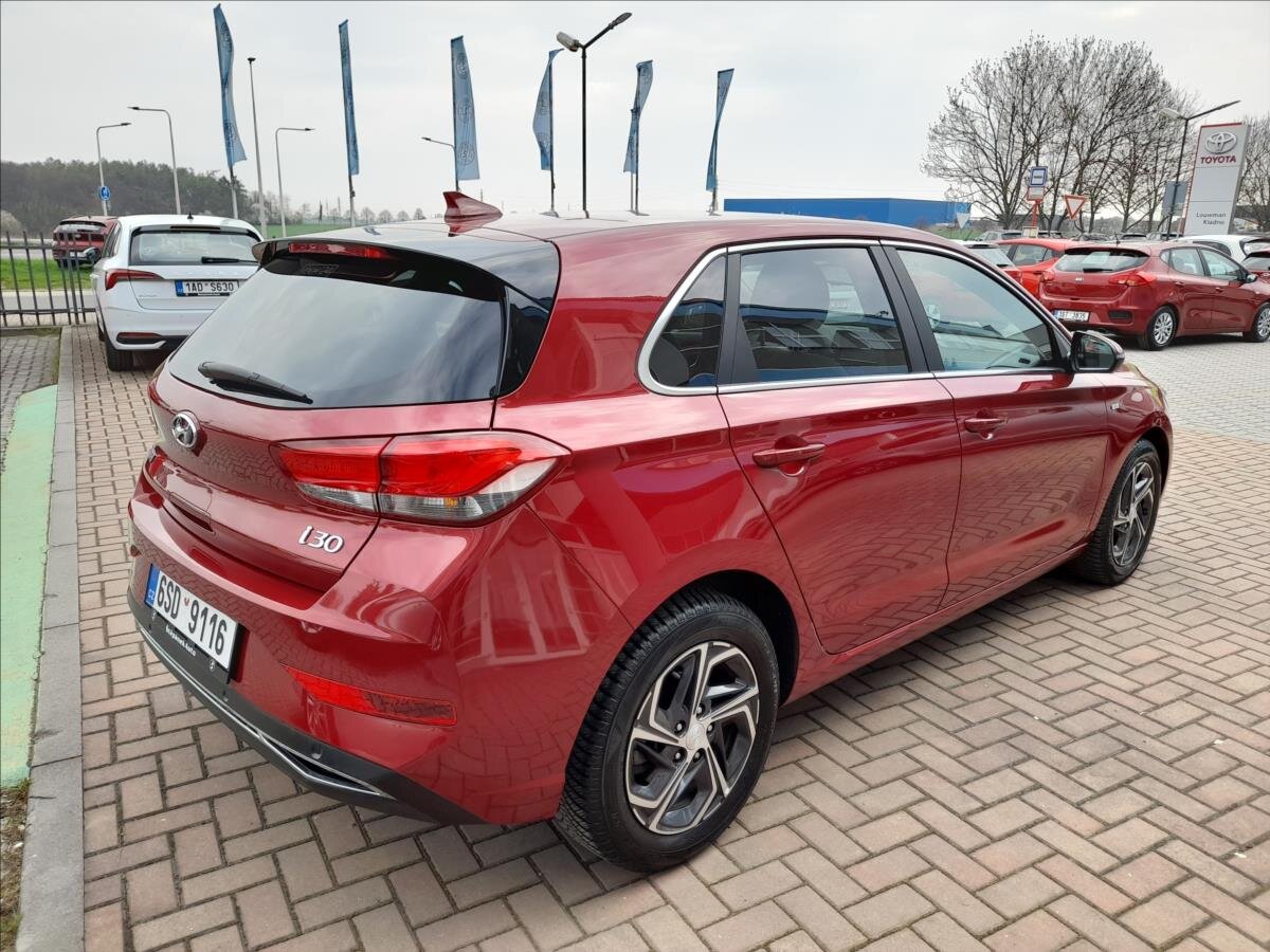 Hyundai i30 Hatchback 1,5 l 118 kw