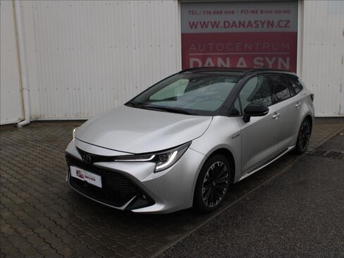 Toyota Corolla Kombi 2,0 l 112 kw