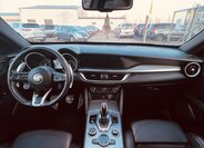Alfa Romeo Stelvio SUV / Terénní 2,1 l 154 kw