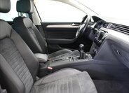 Volkswagen Passat Kombi 2,0 l 110 kw