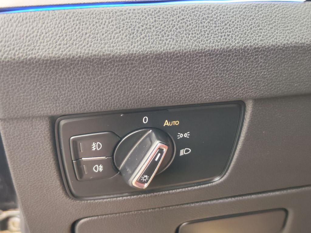 Volkswagen Passat Kombi 2,0 l 110 kw