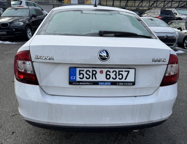 Škoda Rapid Hatchback 999,0 70 kw