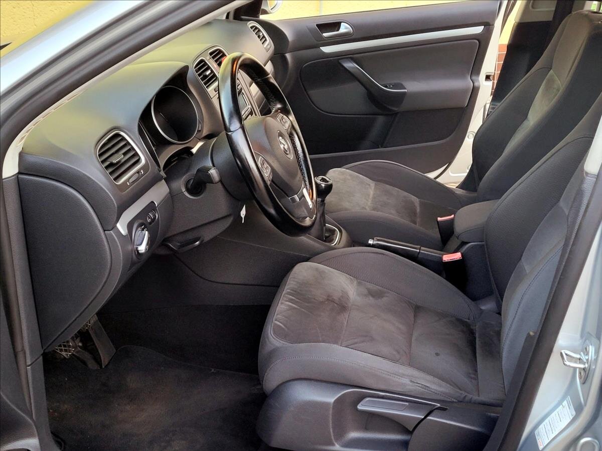 Volkswagen Golf Kombi 1,4 l 90 kw