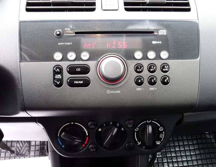 Suzuki Swift Hatchback 1,3 l 68 kw