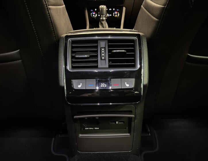 Škoda Superb Liftback 2,0 l 140 kw